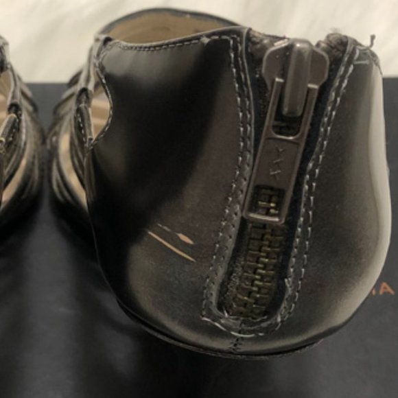 BCBGMaxAzria (Zoe) Leather Heels - Size 6 - Picture 9 of 9